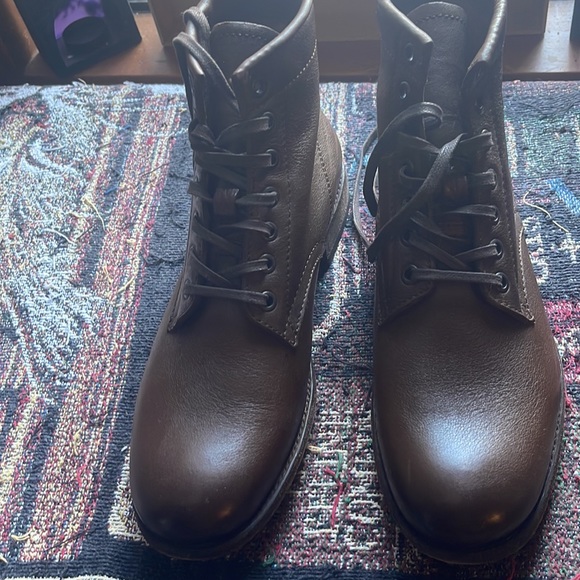 Frye Women’s Arkansas Mid Lace Boot - Picture 3 of 8